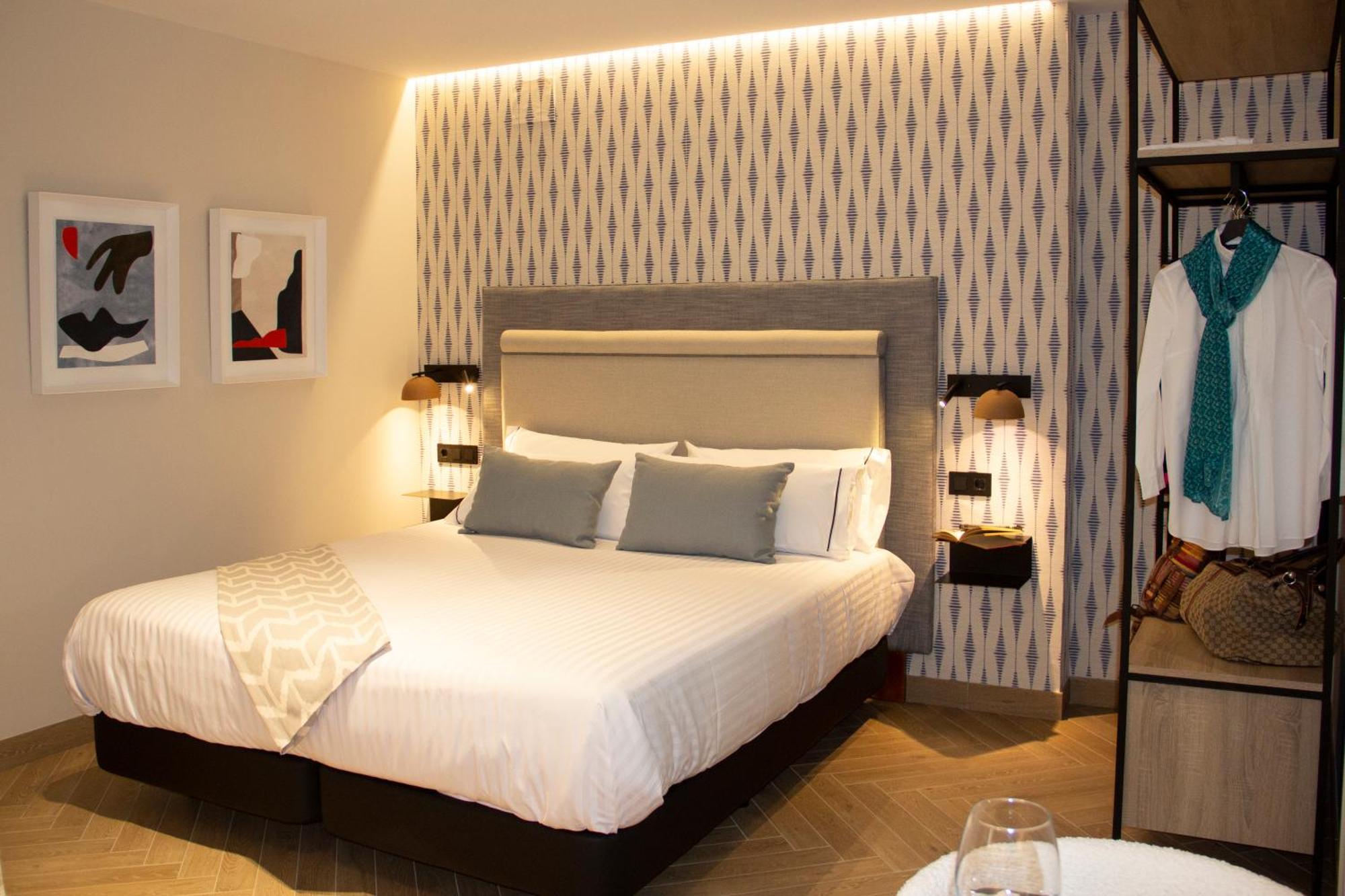 Puerta De La Ribera Suites Córdoba Exterior foto